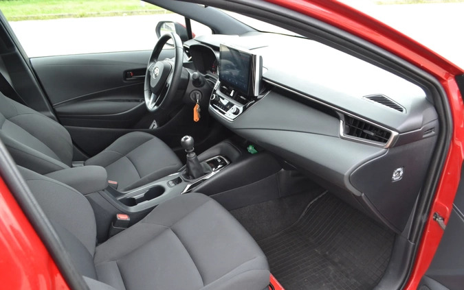 Toyota Corolla cena 65599 przebieg: 41000, rok produkcji 2019 z Kępno małe 191